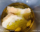 A picture of step 1 of Cordoban Ajo Blanco (Chilled Almond Soup).