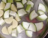 A picture of step 1 of Lauki do pyaza.