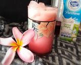 Foto langkah ke 3 dari resep Milky Pink Lava.