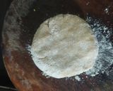 मिक्स व्हेज चीझ पिझ्झा मून (mix veg cheese pizza recipe in marathi) रेसिपी स्टेप 3 फोटो 