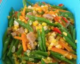 Foto langkah ke 3 dari resep Tumis sayur buncis baso.