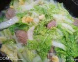 Foto langkah ke 3 dari resep Sayur Bening Sawi Putih Bakso.