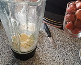 Foto del paso 4 de la receta: Smoothie de Fresas, Plátano y Aguacate