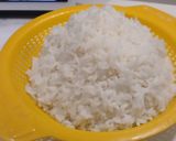 Foto del paso 2 de la receta Menu completo: Arroz blanco con Merluza al vapor marinada y Manzana asada al aroma de Canela
