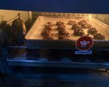 Foto langkah ke 6 dari resep Double Chocolate Oats Cookies (Gluten Free).
