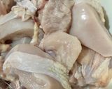 Foto langkah ke 1 dari resep Ayam Goreng Bawang Putih khas Batam.