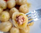 Foto langkah ke 6 dari resep Pentol cilok isi. Simple murah enak.