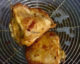 Foto langkah ke 5 dari resep Ayam Bumbu Hitam.