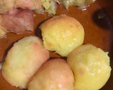 Foto del paso 6 de la receta: Lomo al ajillo con salsa de quesos y manzana asada, para cena-exprés