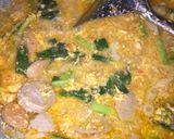 Foto langkah ke 4 dari resep Seblak bakso sosis.