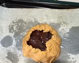Foto langkah ke 3 dari resep Cookie Bomb.