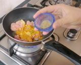 A picture of step 2 of Chicken 🐓 Tikka Cheese 🧀 Omelette 🍳Recipe 😋.