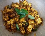 A picture of step 9 of Paneer Pepper Fry.