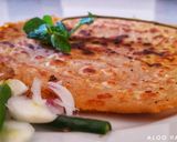 A picture of step 9 of Aloo paratha.