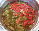 Foto del paso 2 de la receta: Aliño de pimientos con sardinas