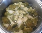 Foto del paso 1 de la receta: Brócoli con salmón al grill 