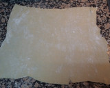 Foto del paso 2 de la receta: Flor de hojaldre rellena