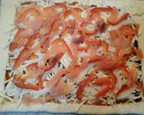 Foto del paso 4 de la receta: Hojaldre de salmón y gambas