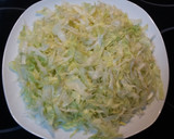 Foto del paso 1 de la receta: Ensalada con tortilla, pavo y crema cheddar 