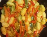 Foto del paso 5 de la receta: Ñoquis con salteado de verduras y mejillones