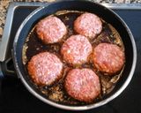 Foto del paso 1 de la receta: Medallones con tomate de mi madre