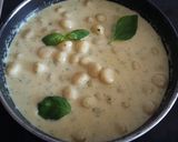 Foto del paso 4 de la receta: Ñoquis al roquefort con albahaca