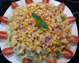 Foto del paso 4 de la receta: Ensalada con tortilla, pavo y crema cheddar 