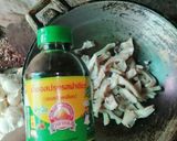 รูปขั้นตอนการทำที่ 2 ของ หูหมูคั่วเค็ม สูตรพ่อบ้าน​ขี้เกียจ​