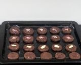 Foto langkah ke 7 dari resep Choco Cookies.