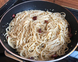 Foto del paso 2 de la receta: Pasta al aglio