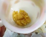 Foto langkah ke 1 dari resep Banana Mug Cake.