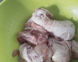 Foto langkah ke 1 dari resep Ayam goreng ketumbar.