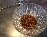 Une image de l'étape 1 de Marinade à la moutarde croquante,curcuma,citron et persil.