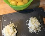 Kartoffel-Hack-Auflauf mit Erbsen Rezeptschritt 2 Foto
