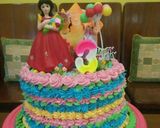Foto langkah ke 9 dari resep Rainbow Birthday Cake.