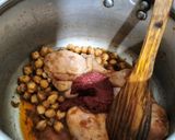 صورة لخطوة 2 من وصفة ارز مع دجاج محمر