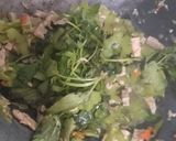 Foto langkah ke 3 dari resep Tumis Pare kemangi.