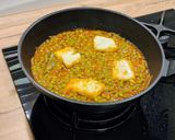Foto del paso 5 de la receta: Bacalao con guisantes entomatados al Jerez