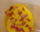Foto del passaggio 2 della ricetta Spaghetti alla carbonara con prosciutto crudo