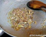 A picture of step 5 of Chingri Kosa.