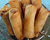 Foto langkah ke 2 dari resep Banana Spring Rolls.