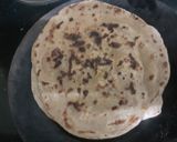 आलू चीज़ बटर पराठा (Aloo cheese butter masala recipe in hindi) रेसिपी चरण 5 फोटो