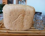 Foto del paso 1 de la receta 24.Pan semi integral con pipas de Girasol / Panificadora