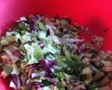 Foto del paso 3 de la receta: Tostadas de Ensalada de Surimi