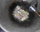 Foto langkah ke 3 dari resep Cumi bumbu hitam saus tiram.