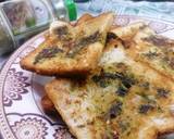 Tawa Garlic Bread with Olive Oil recipe step 2 photo