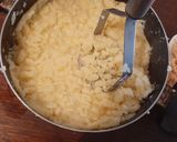 Foto del paso 2 de la receta: Pastel de papa con pollo al sartén