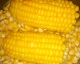 Foto langkah ke 2 dari resep Jagung manis keju susu cokelat (sweet corn).