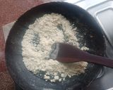 A picture of step 2 of Coconut Rose Phirni.