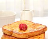 Foto langkah ke 6 dari resep Classic French Toast.